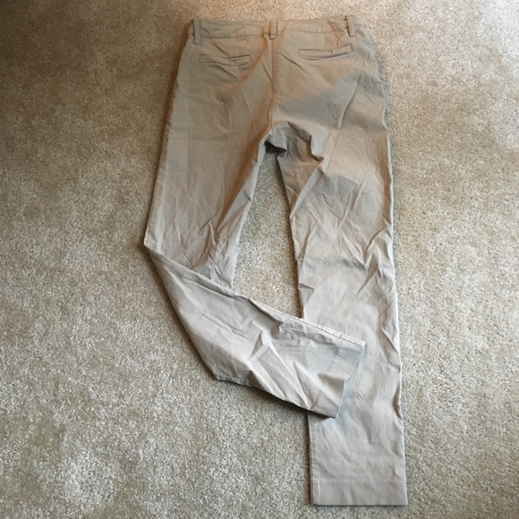 Larry Levine tan/khaki soft skinny pants - Picture 8 of 8